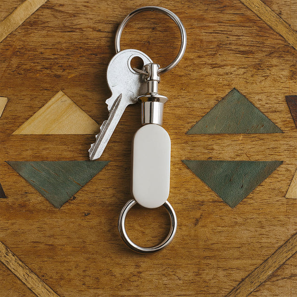 Llavero Ovalado Elegante