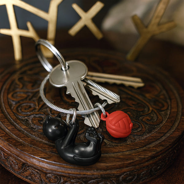 Llavero Gato Negro Divertido