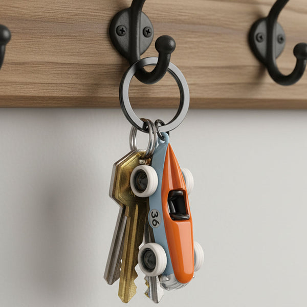 Llavero Auto Carreras Antiguo Azul